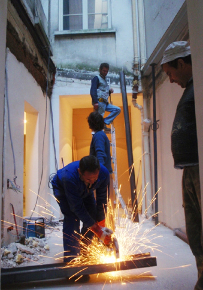 Rue Godot de Mauroy - Construction de la verrière intérieure intérieure