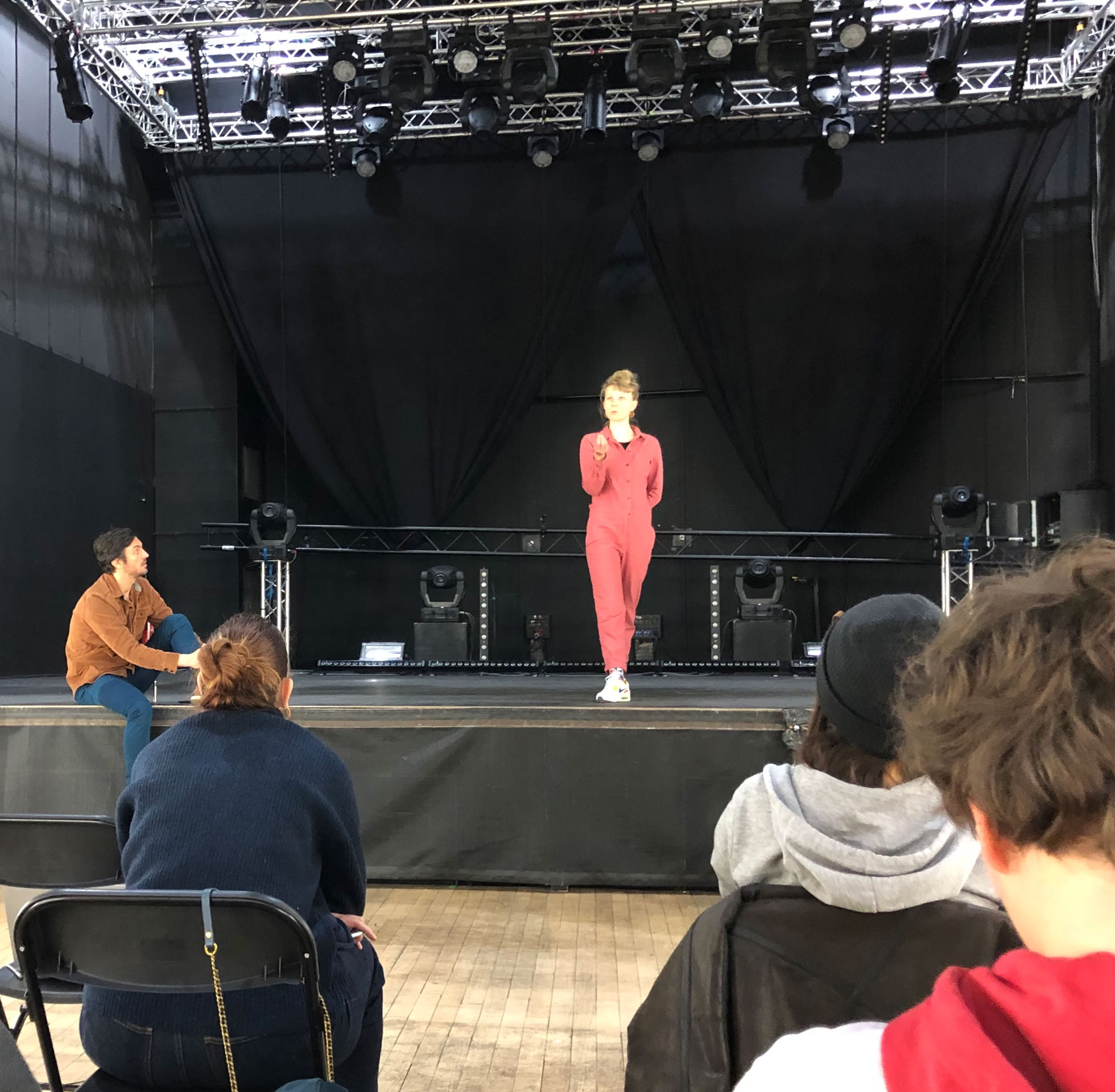 l'atelier du pitch sur scène avec Fluxus-L'incubateur à Reims